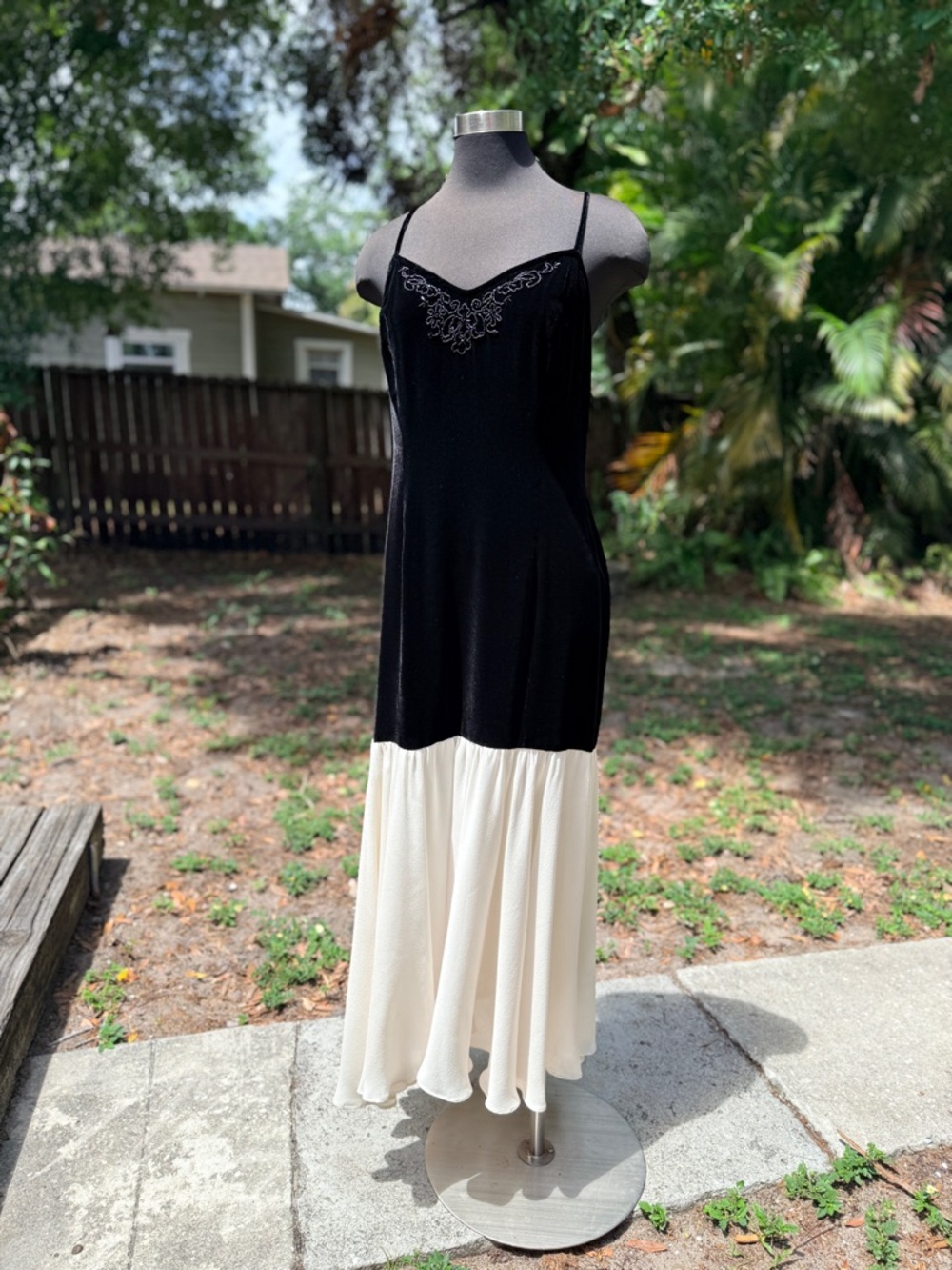 90s 2000s Maggie London Velvet 100% Silk Drop Waist Dress - Picture 3 of 12